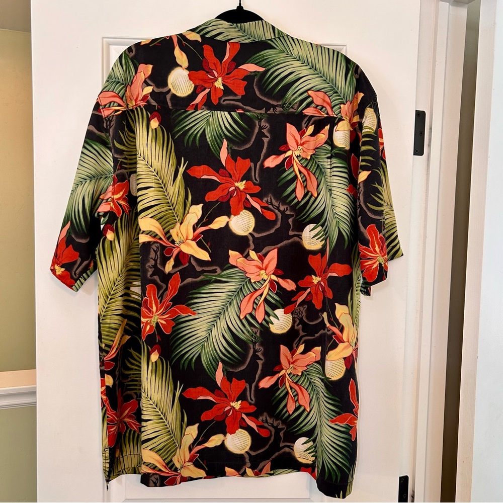 Tommy Bahama 100% Silk Mens Size X-Large Short Sleeve Hawaiian Shirt - Picture 2 of 11